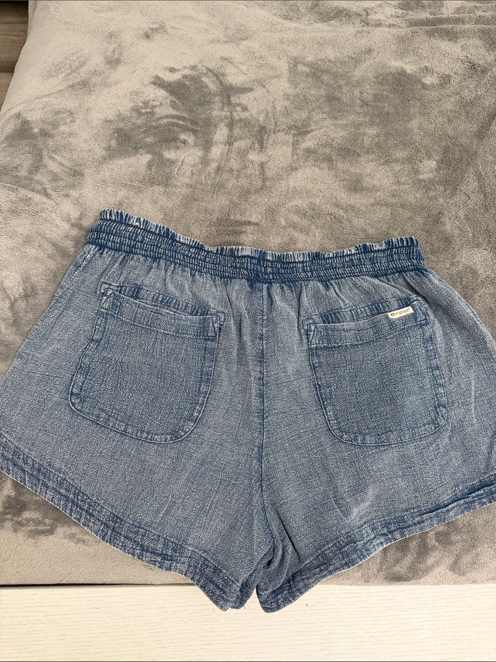 Rip curl tie shorts